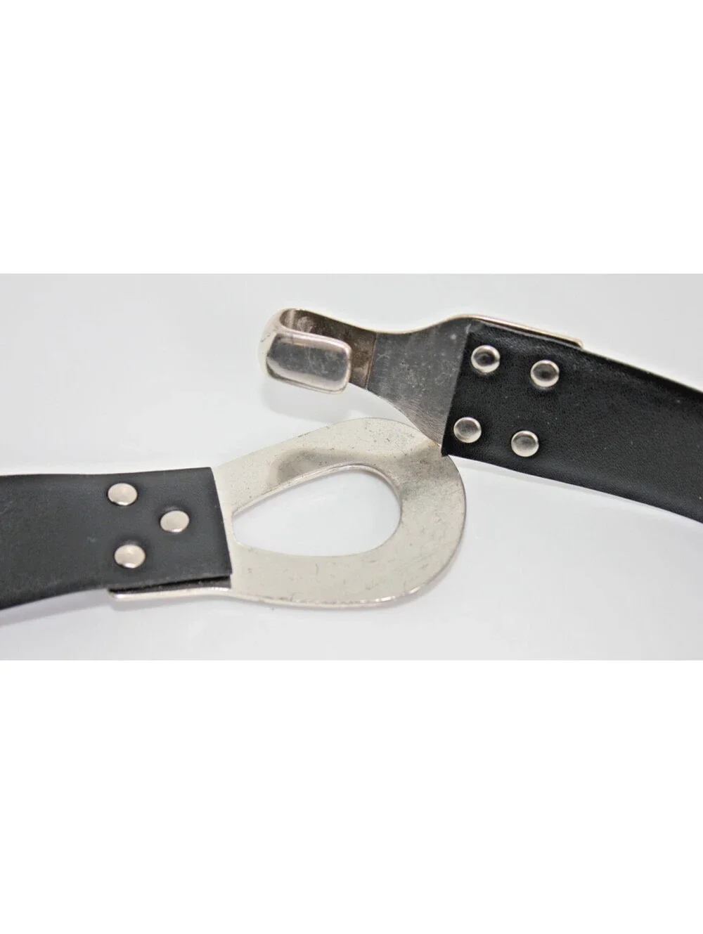 Women's Black Simulated Leather Slide Belt Silver Textured Buckle Size XL 100310